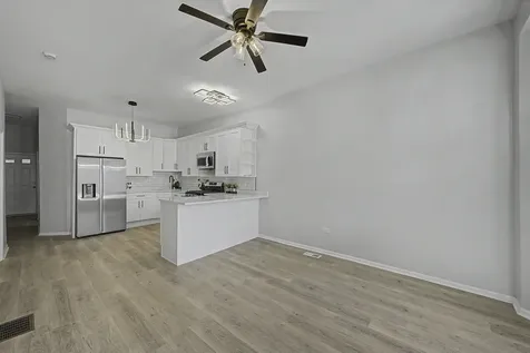 6619 South Aberdeen Street Chicago IL 60621