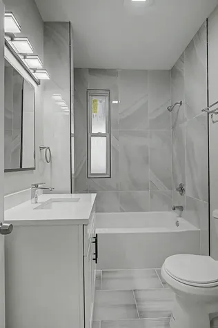 6619 South Aberdeen Street Chicago IL 60621