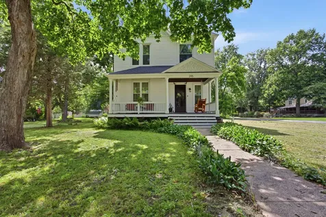295 North Pritchett Street Niantic IL 62551