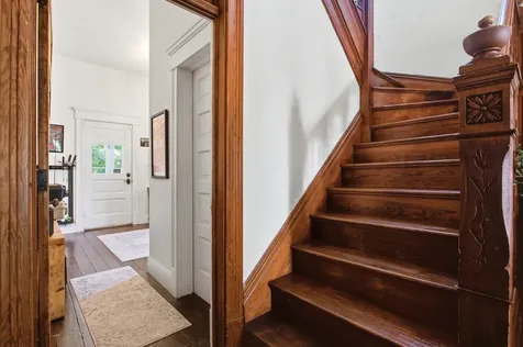 295 North Pritchett Street Niantic IL 62551