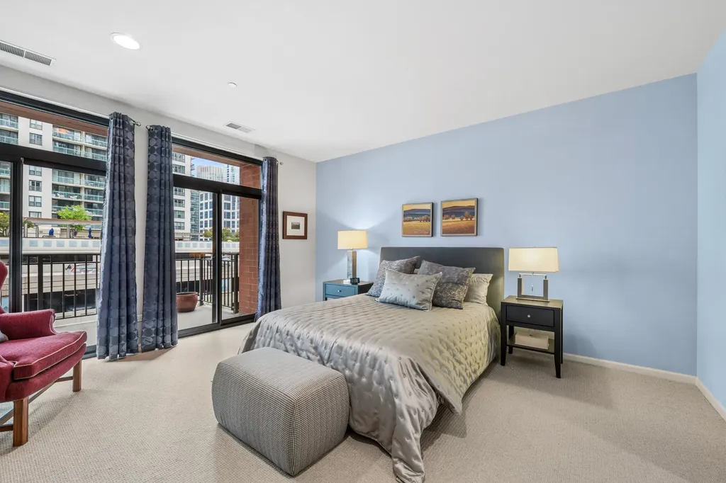 33 West Huron Street Chicago IL 60654