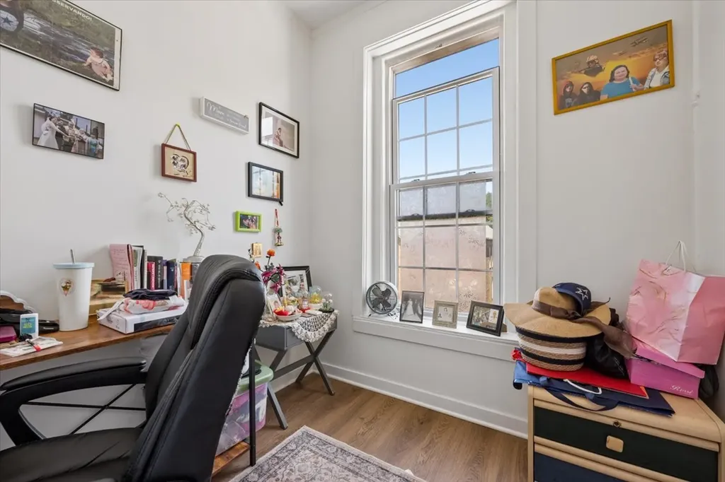 2946 South Loomis Street Chicago IL 60608
