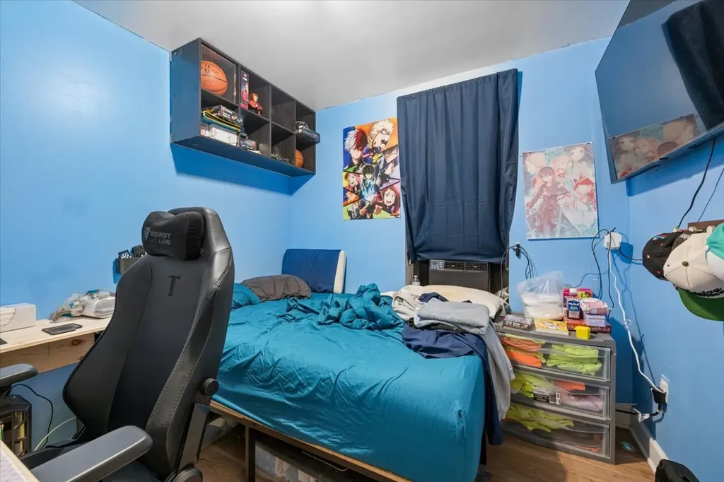 2946 South Loomis Street Chicago IL 60608