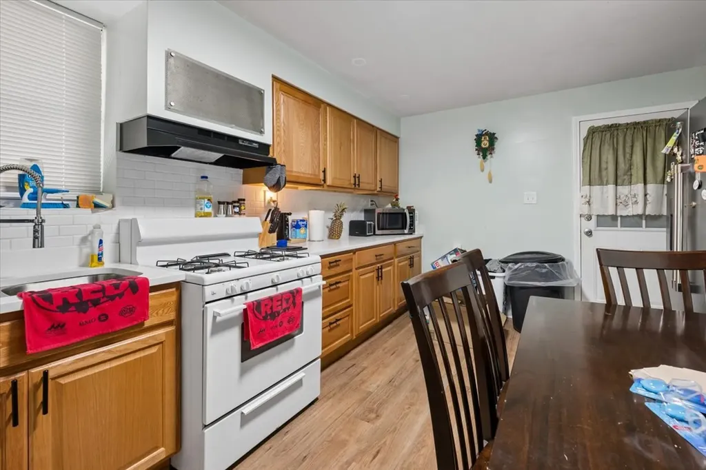 2946 South Loomis Street Chicago IL 60608