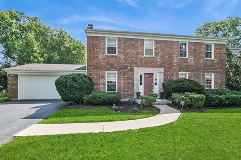 3933 Cumnor Road Downers Grove IL 60515