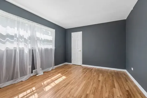 3933 Cumnor Road Downers Grove IL 60515