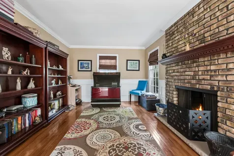 3933 Cumnor Road Downers Grove IL 60515