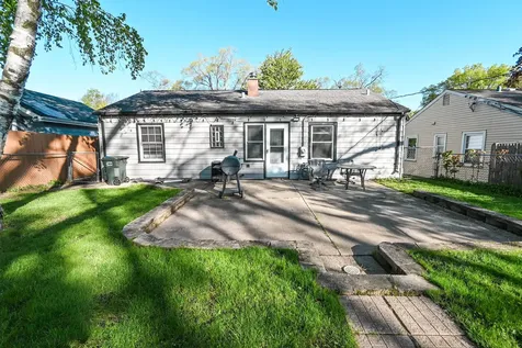 127 South Hawthorne Boulevard Mundelein IL 60060