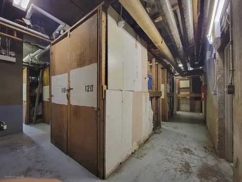 5740 North Sheridan Road Chicago IL 60660