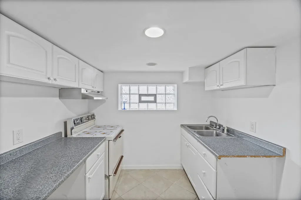 3239 North Osceola Avenue Chicago IL 60634