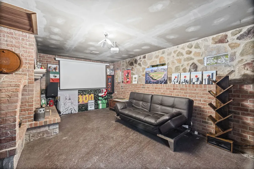 3239 North Osceola Avenue Chicago IL 60634