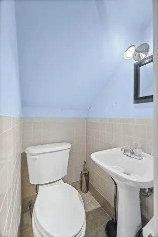 3239 North Osceola Avenue Chicago IL 60634