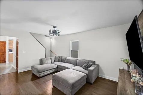 3239 North Osceola Avenue Chicago IL 60634