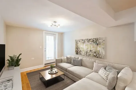 2042 North Winchester Avenue Chicago IL 60614