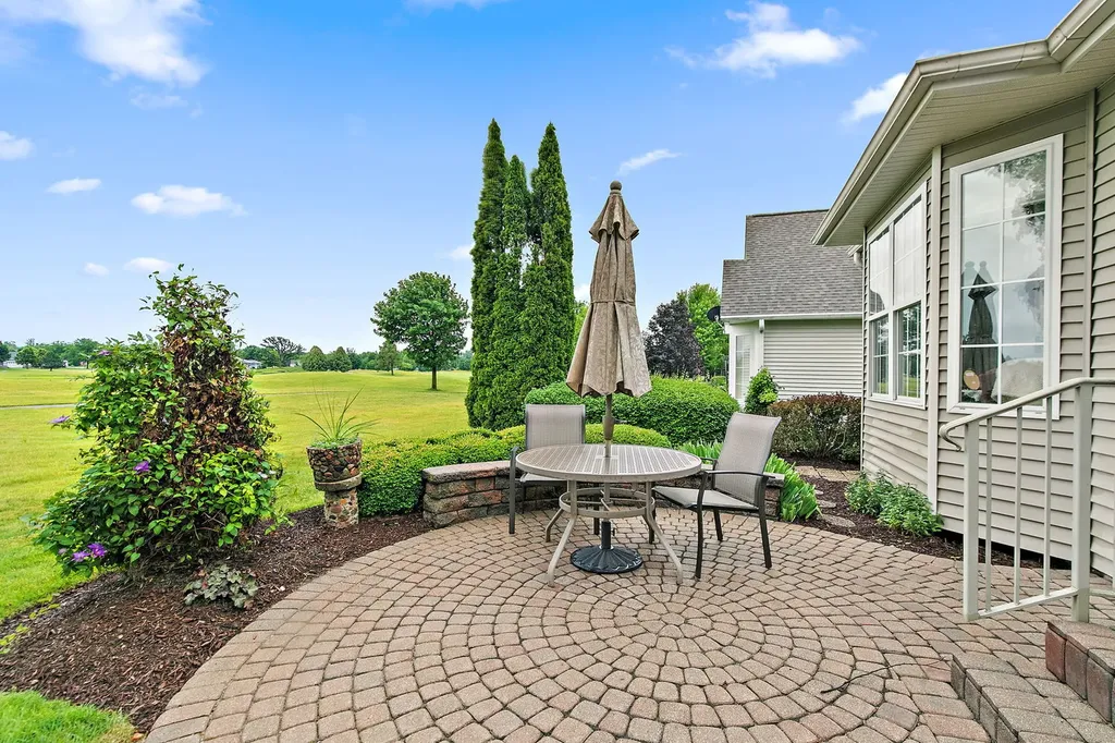 13048 Farm Hill Drive Huntley IL 60142