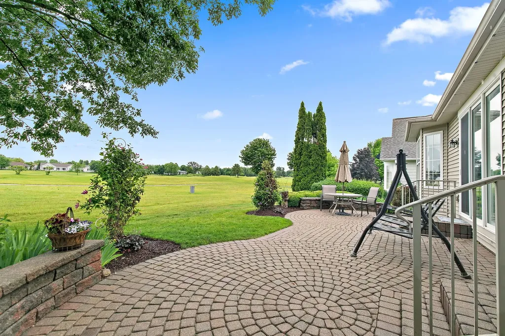 13048 Farm Hill Drive Huntley IL 60142