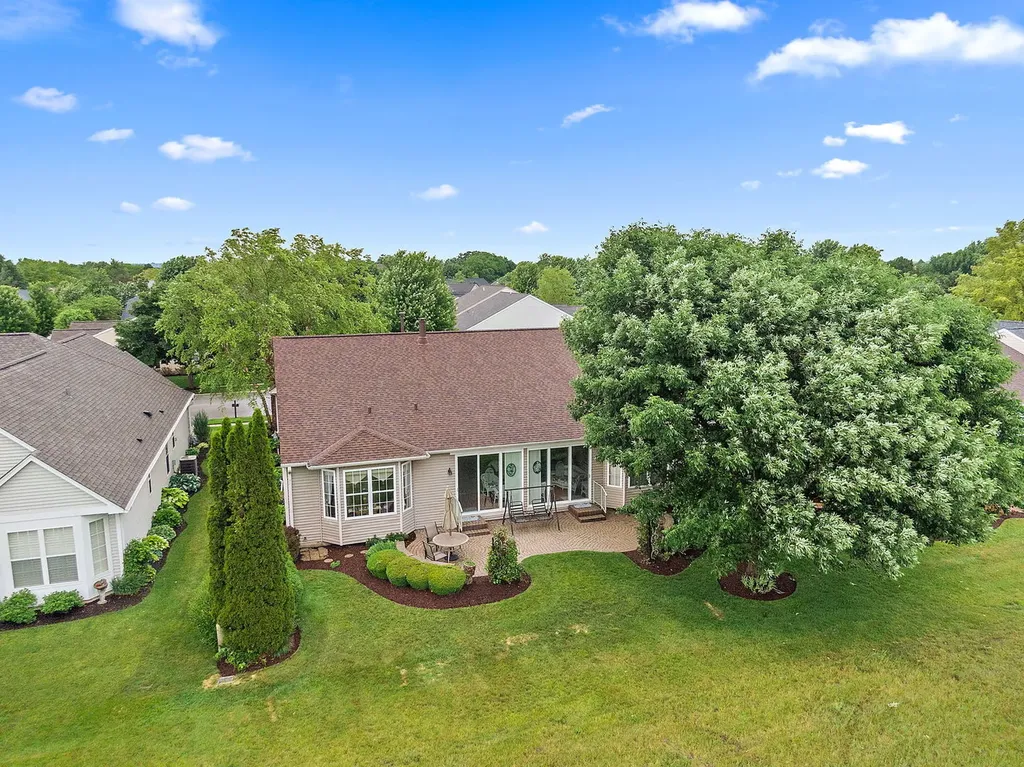 13048 Farm Hill Drive Huntley IL 60142
