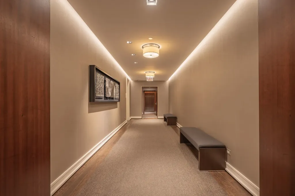 77 East Walton Street Chicago IL 60611