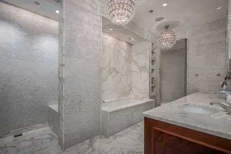 77 East Walton Street Chicago IL 60611