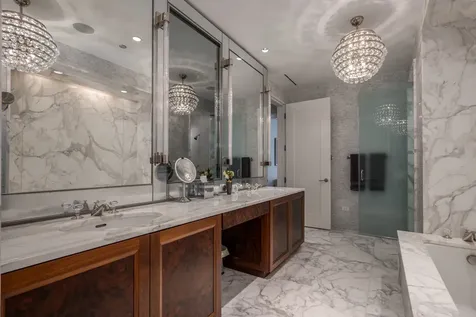 77 East Walton Street Chicago IL 60611