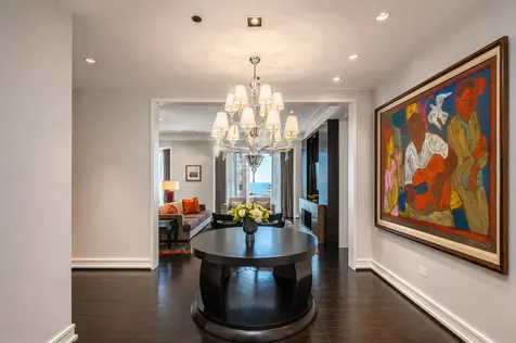 77 East Walton Street Chicago IL 60611