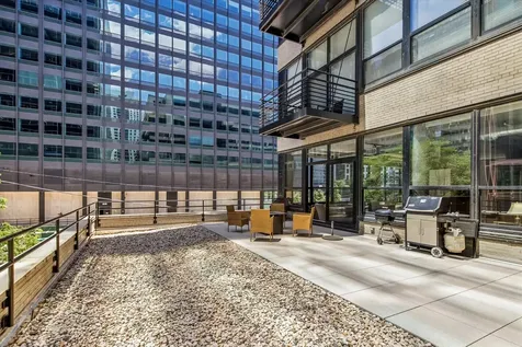 130 South Canal Street Chicago IL 60606
