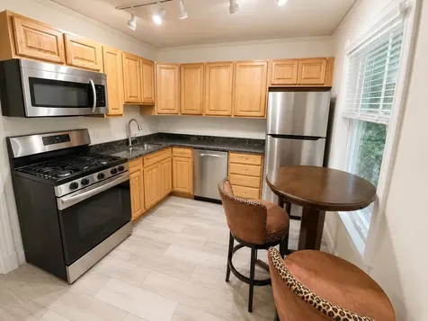 519 Hamilton Street Evanston IL 60202