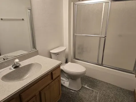 7716 Creek Rockford IL 61114