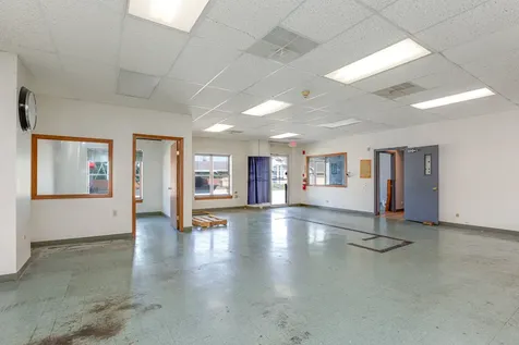 131 Fremont Street West Chicago IL 60185