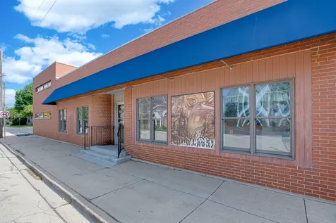 131 Fremont Street West Chicago IL 60185