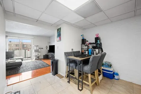 3223 West Parkway Drive Northbrook IL 60062