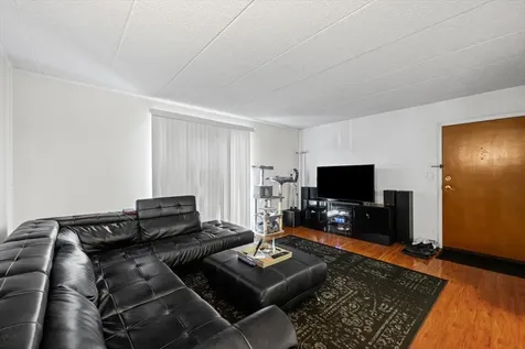 3223 West Parkway Drive Northbrook IL 60062