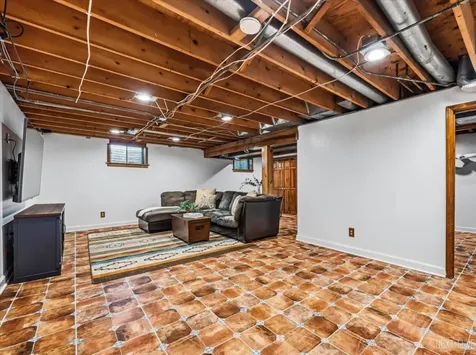 43W683 Hawkeye Drive Elburn IL 60119