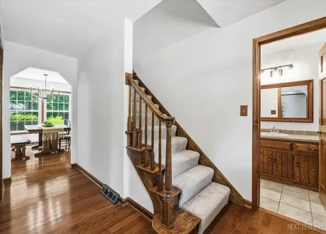 43W683 Hawkeye Drive Elburn IL 60119