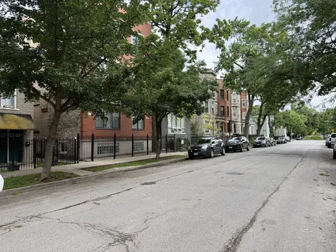 1634 North Rockwell Street Chicago IL 60647