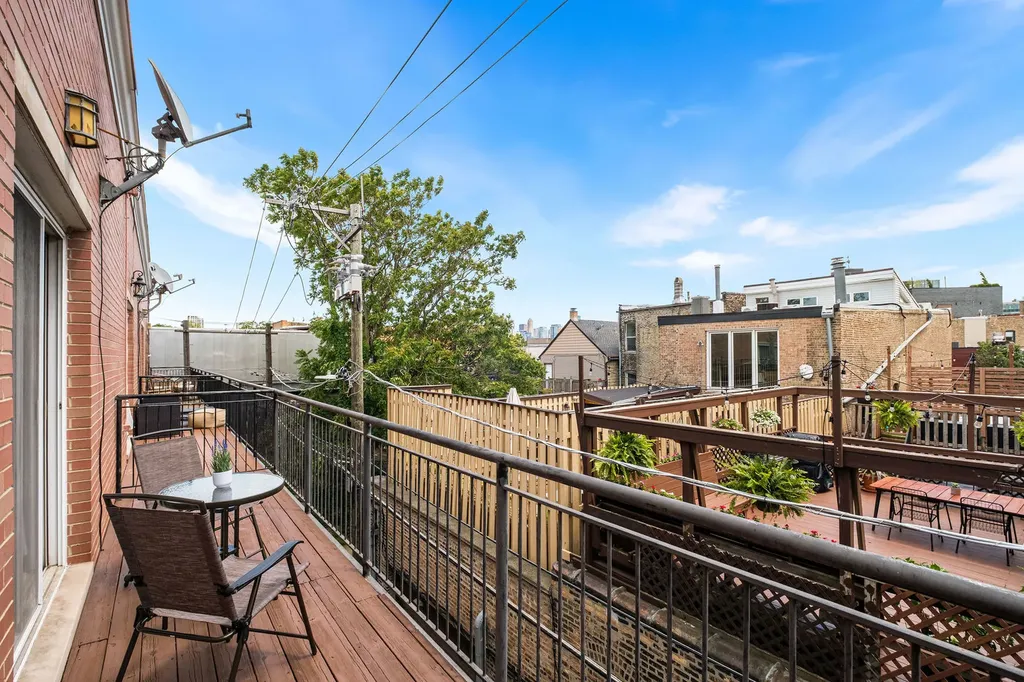 1815 North Sheffield Avenue Chicago IL 60614