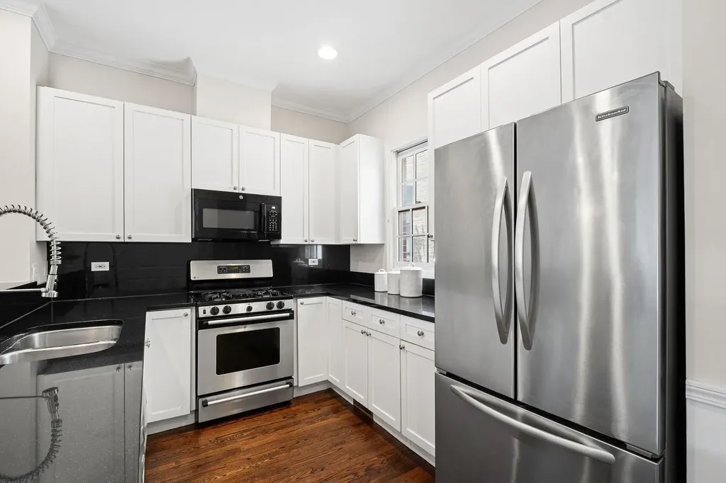 1815 North Sheffield Avenue Chicago IL 60614