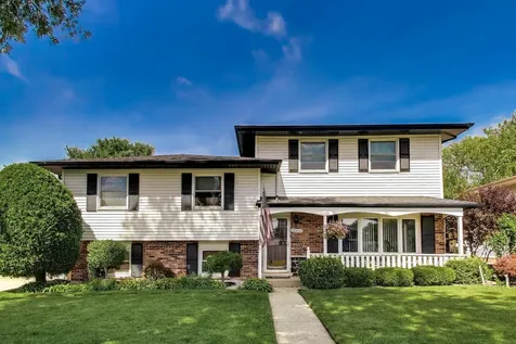 10532 South Sun Valley Court Palos Hills IL 60465