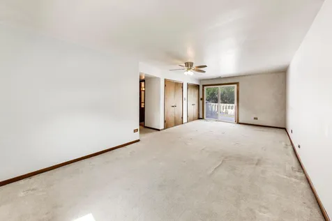 10532 South Sun Valley Court Palos Hills IL 60465