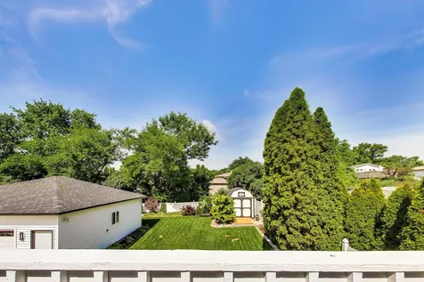 10532 South Sun Valley Court Palos Hills IL 60465