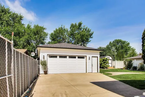 10532 South Sun Valley Court Palos Hills IL 60465