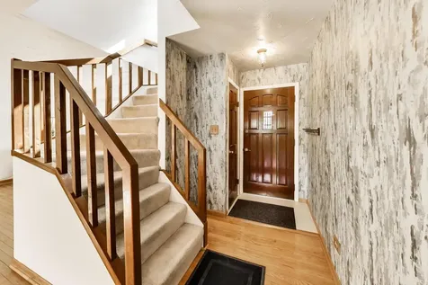 10532 South Sun Valley Court Palos Hills IL 60465