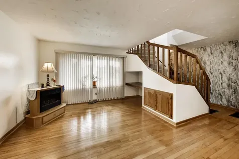 10532 South Sun Valley Court Palos Hills IL 60465