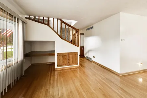 10532 South Sun Valley Court Palos Hills IL 60465