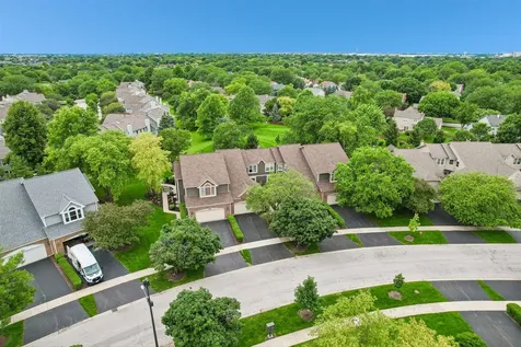 955 Heathrow Lane Naperville IL 60540