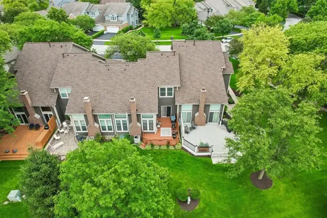 955 Heathrow Lane Naperville IL 60540