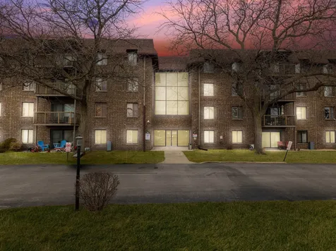 820 Elder Road Homewood IL 60430