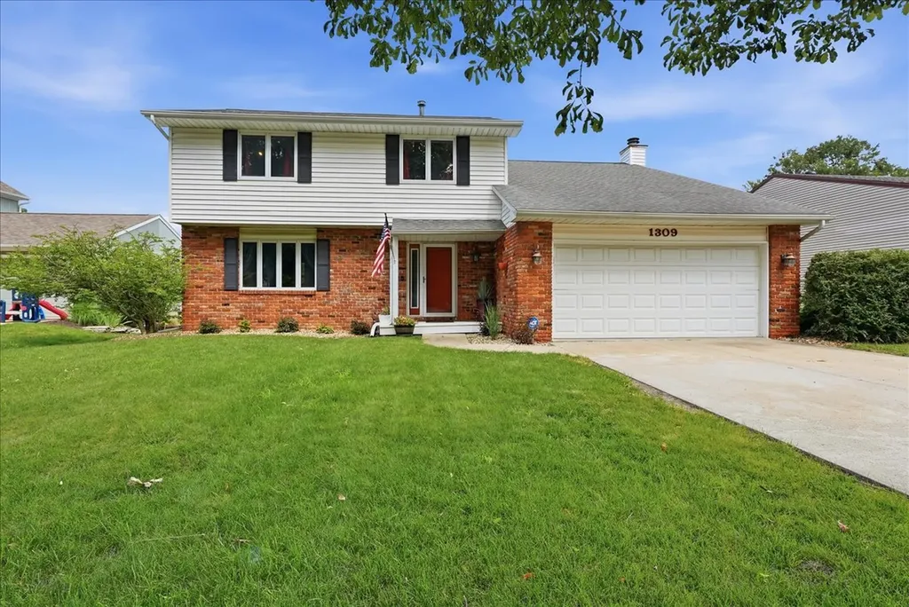 1309 Dianne Drive Bloomington IL 61704