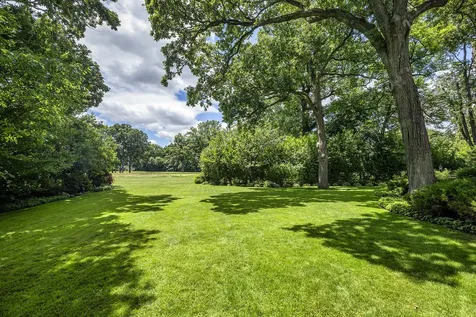 48 Indian Hill Road Winnetka IL 60093
