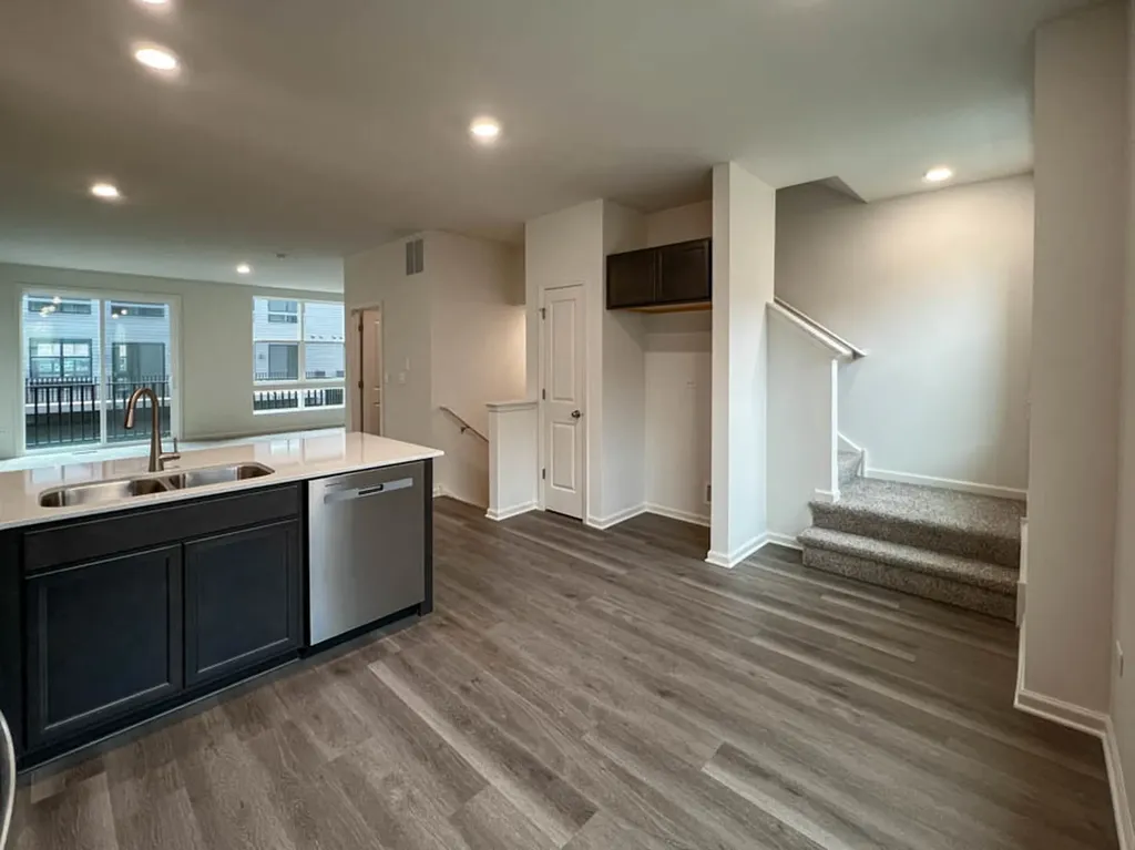 392 Summit Circle Lombard IL 60148